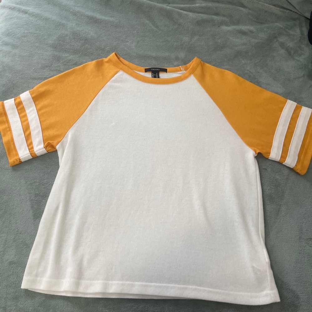 White and yellow Jersey T-shirt
